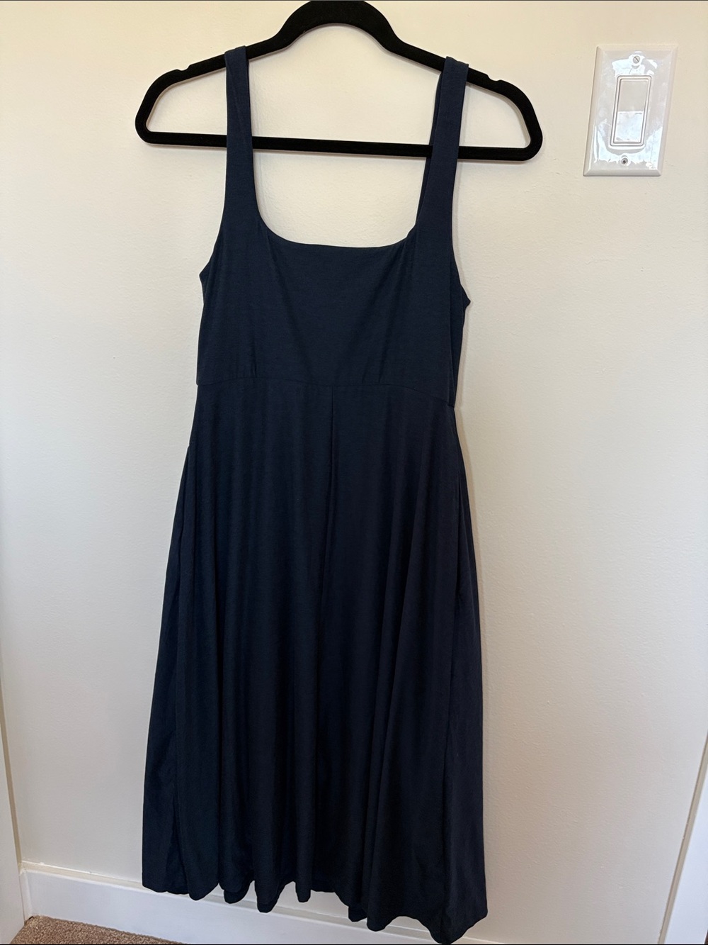 Beyond Yoga Navy Scoop Neck Midi Dress - Picture 7 of 8